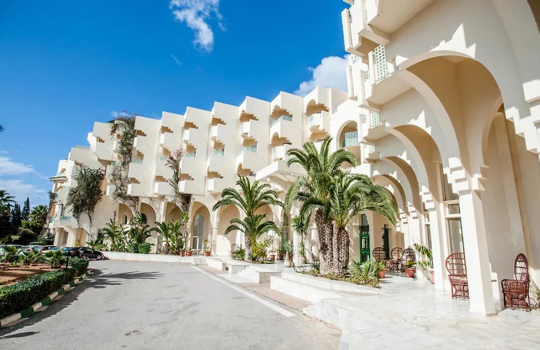 Novostar Nahrawess Thalasso Resort And Aquapark-1
