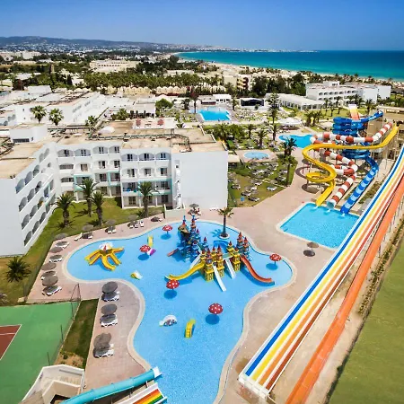 Aqi Venus Beach-3